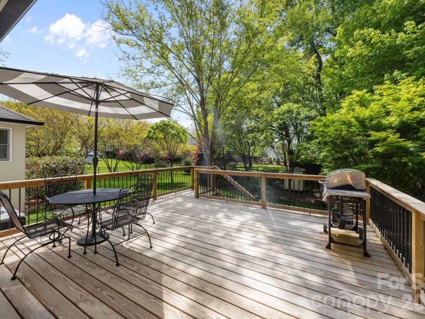 413 Nixon Road, Belmont, NC 28012.  MLS# CAR4364473, YatesRealty ID 13271. 