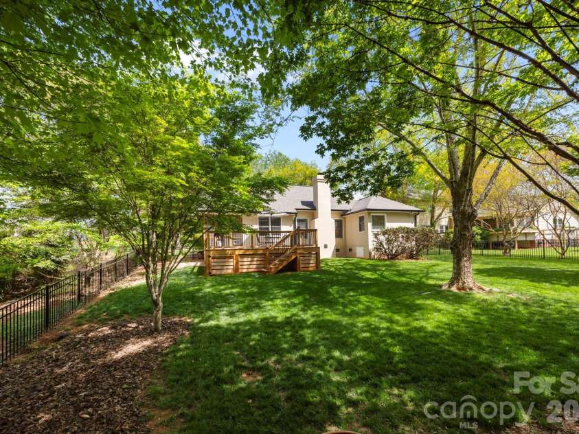 413 Nixon Road, Belmont, NC 28012.  MLS# CAR4364473, YatesRealty ID 13271. 