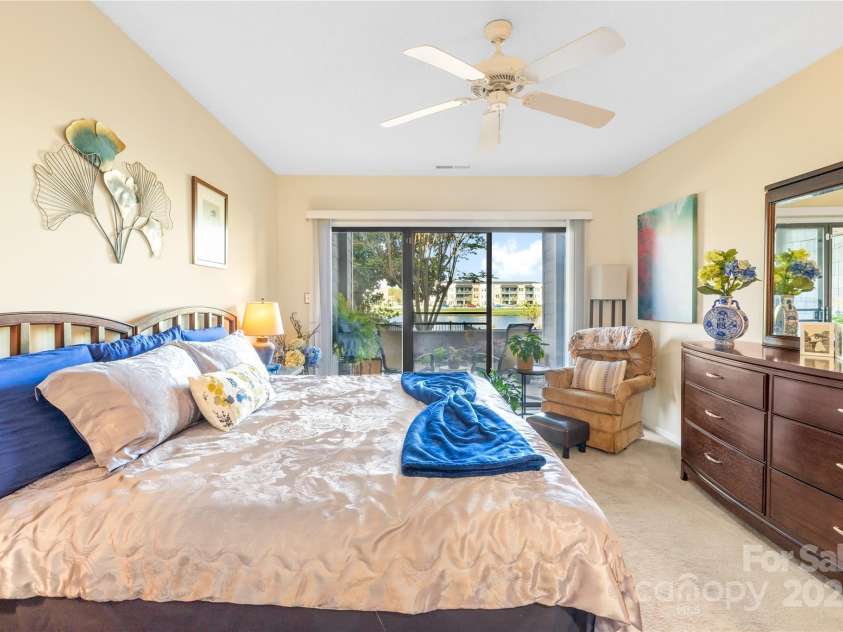 9025 J M Keynes Drive, Charlotte, NC 28262.  MLS# CAR4242495, YatesRealty ID 13272. 