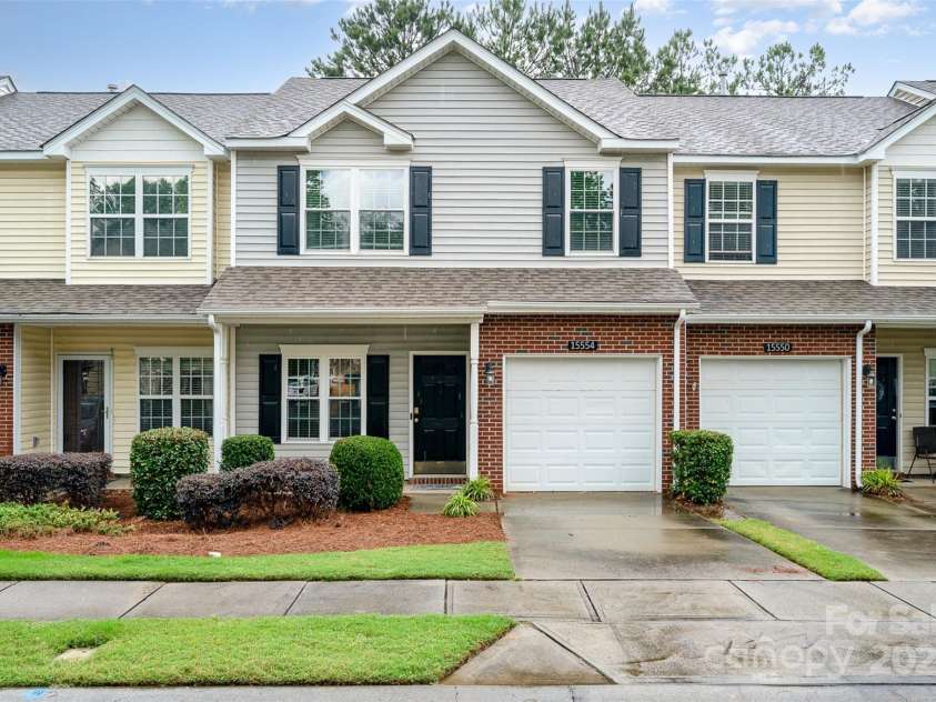 15554 Stronvar House Lane, Charlotte, NC 28277.  MLS# CAR4257908, YatesRealty ID 13274. 