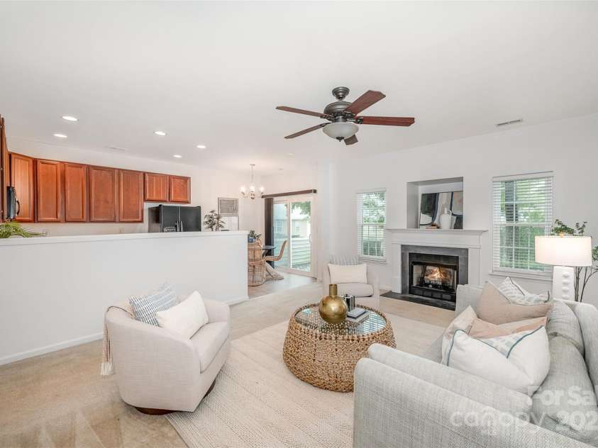 15554 Stronvar House Lane, Charlotte, NC 28277.  MLS# CAR4257908, YatesRealty ID 13274. 