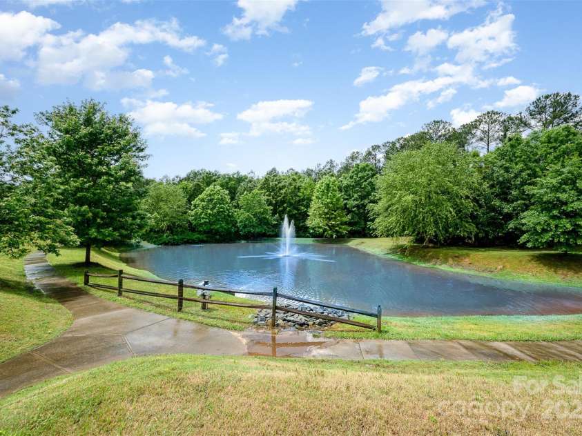 15554 Stronvar House Lane, Charlotte, NC 28277.  MLS# CAR4257908, YatesRealty ID 13274. 