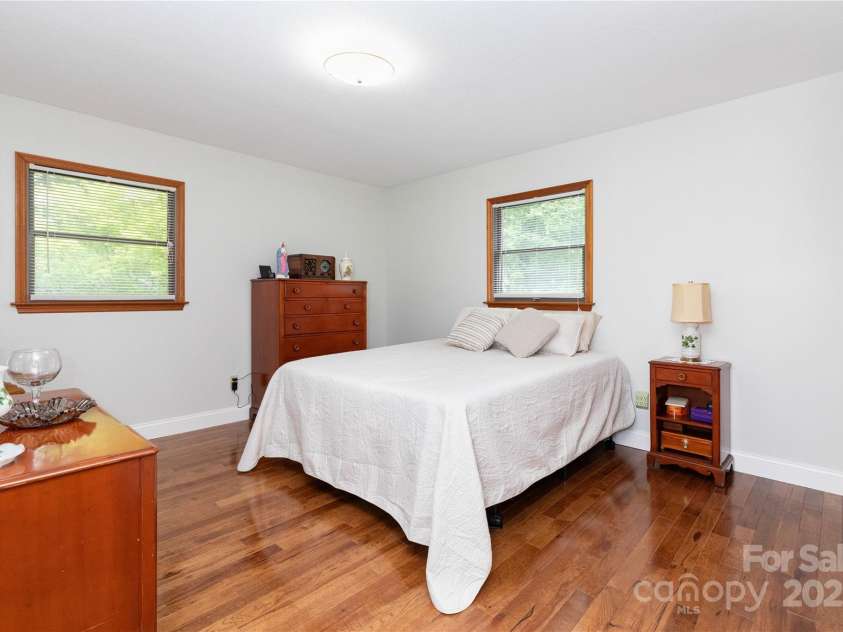 109 Wilkie Way, Fletcher, NC 28732.  MLS# CAR4257136, YatesRealty ID 13275. 