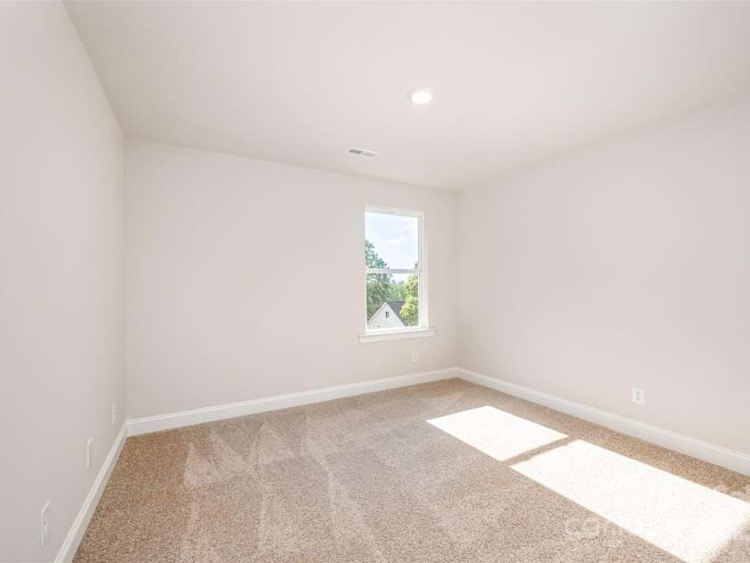 110 Walters Street, Huntersville, NC 28078.  MLS# CAR4225446, YatesRealty ID 13276. 