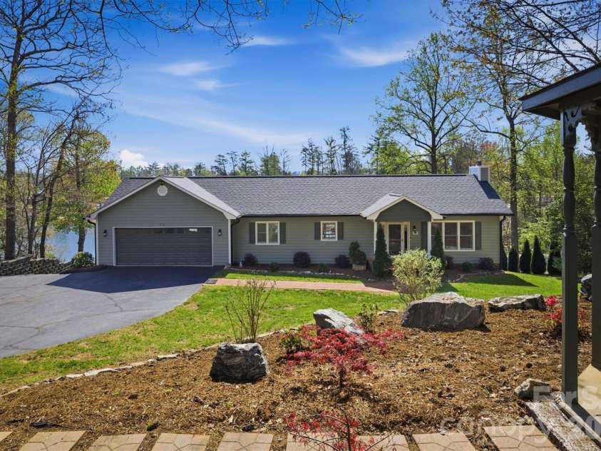 2761 Hemlock Court, Nebo, NC 28761.  MLS# CAR4355574, YatesRealty ID 13276. 