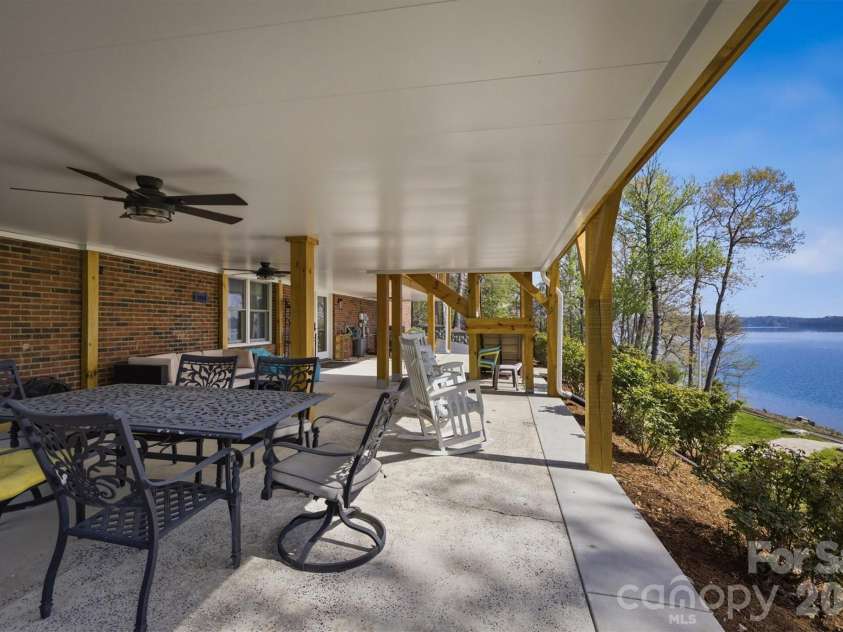 2761 Hemlock Court, Nebo, NC 28761.  MLS# CAR4355574, YatesRealty ID 13276. 