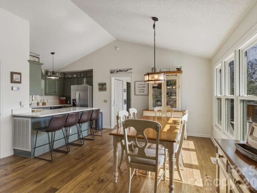 2761 Hemlock Court, Nebo, NC 28761.  MLS# CAR4355574, YatesRealty ID 13276. 