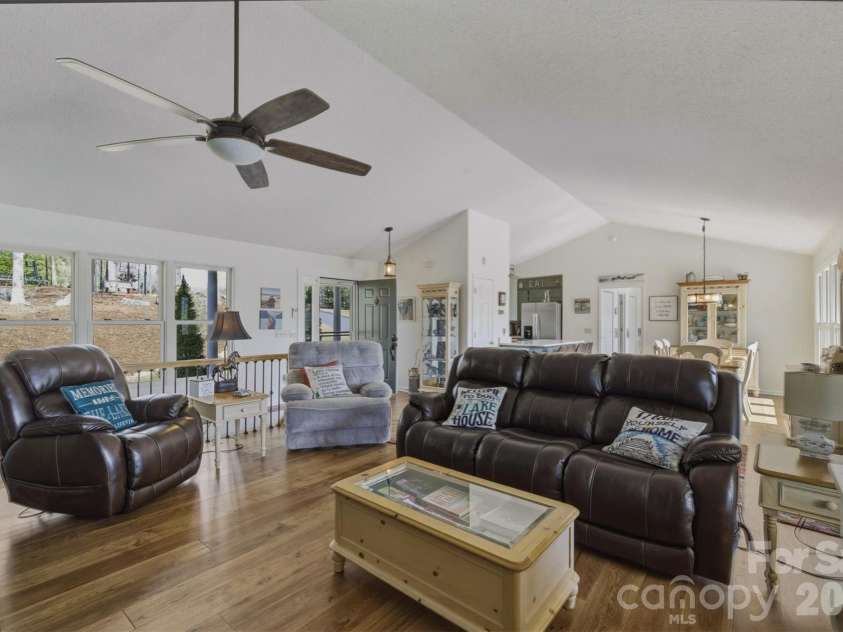 2761 Hemlock Court, Nebo, NC 28761.  MLS# CAR4355574, YatesRealty ID 13276. 