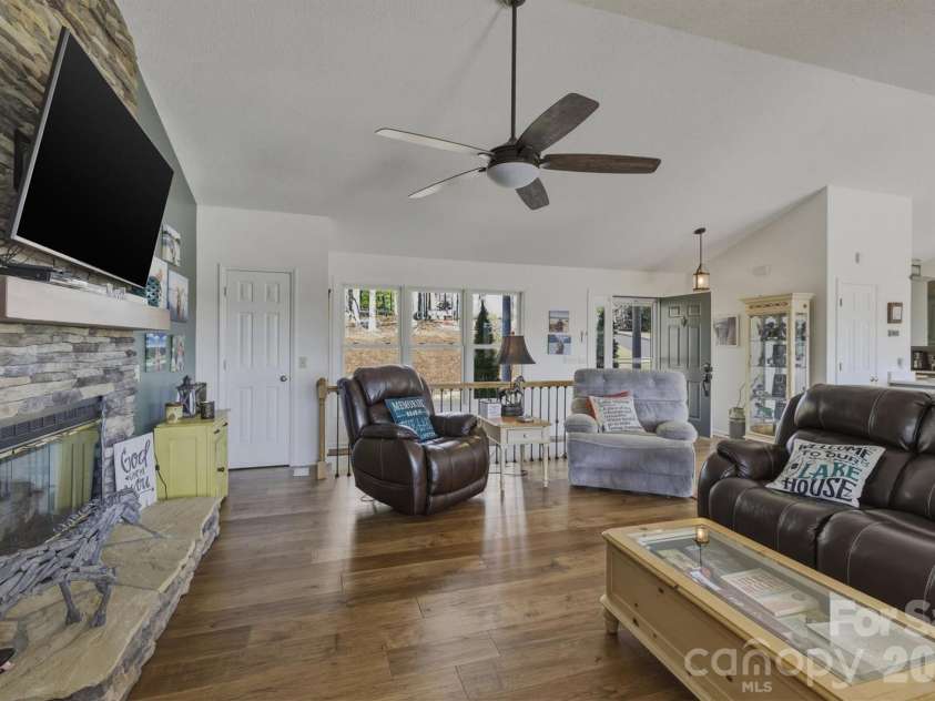 2761 Hemlock Court, Nebo, NC 28761.  MLS# CAR4355574, YatesRealty ID 13276. 