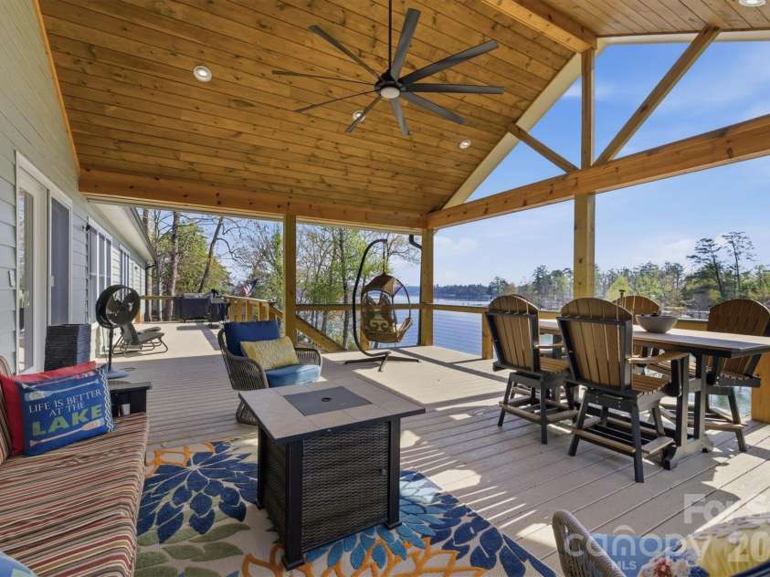 2761 Hemlock Court, Nebo, NC 28761.  MLS# CAR4355574, YatesRealty ID 13276. 