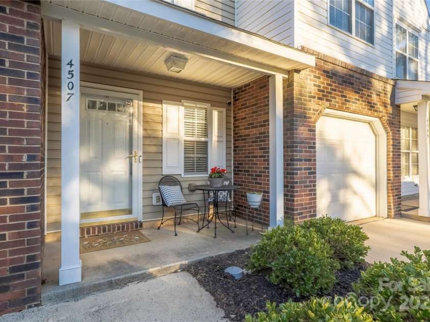 4507 Antelope Lane, Charlotte, NC 28269.  MLS# CAR4225453, YatesRealty ID 13277. 