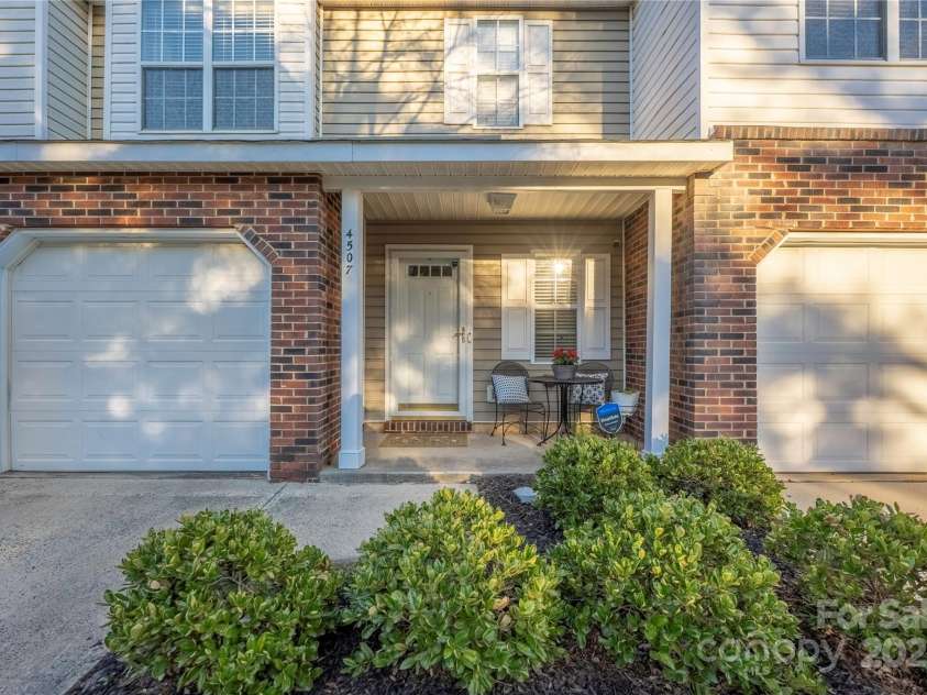 4507 Antelope Lane, Charlotte, NC 28269.  MLS# CAR4225453, YatesRealty ID 13277. 