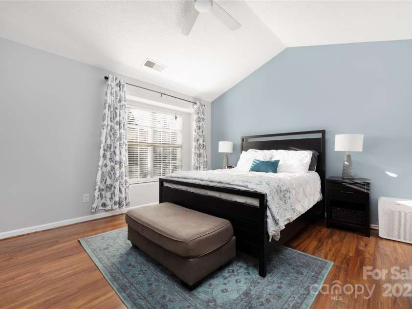 4507 Antelope Lane, Charlotte, NC 28269.  MLS# CAR4225453, YatesRealty ID 13277. 