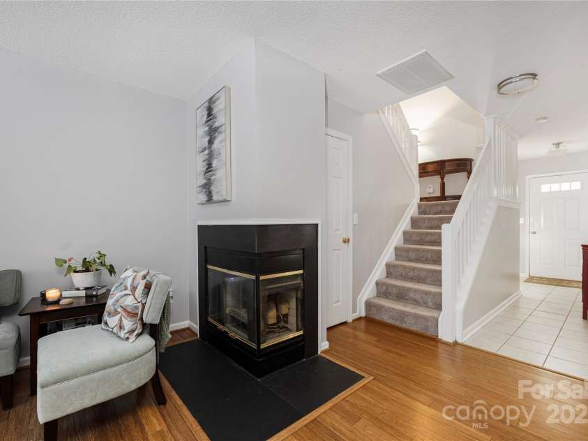 4507 Antelope Lane, Charlotte, NC 28269.  MLS# CAR4225453, YatesRealty ID 13277. 