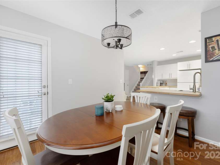 4507 Antelope Lane, Charlotte, NC 28269.  MLS# CAR4225453, YatesRealty ID 13277. 
