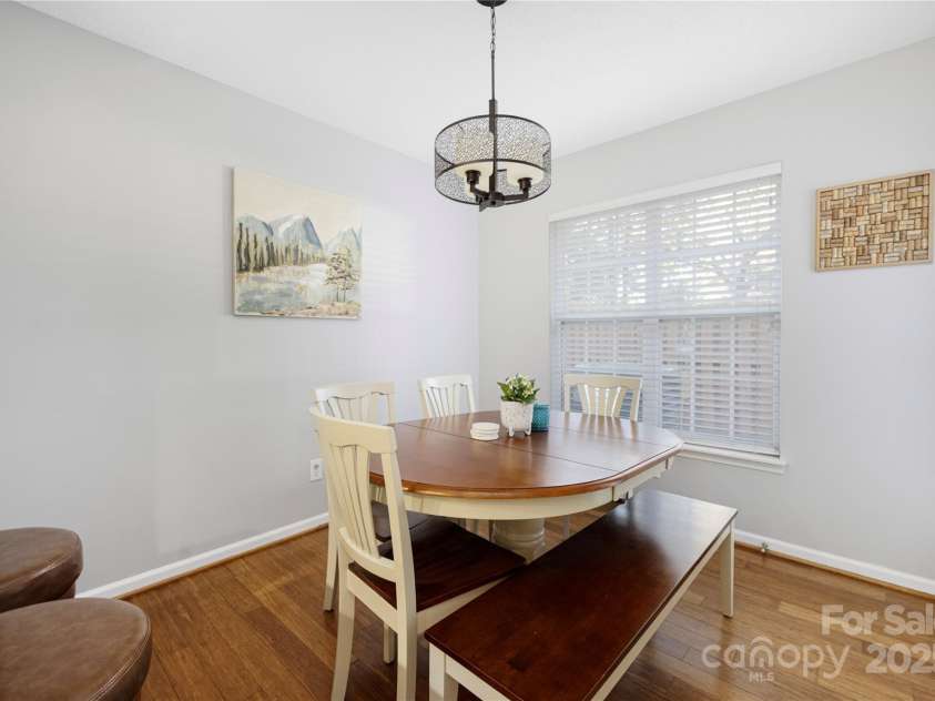 4507 Antelope Lane, Charlotte, NC 28269.  MLS# CAR4225453, YatesRealty ID 13277. Dining room