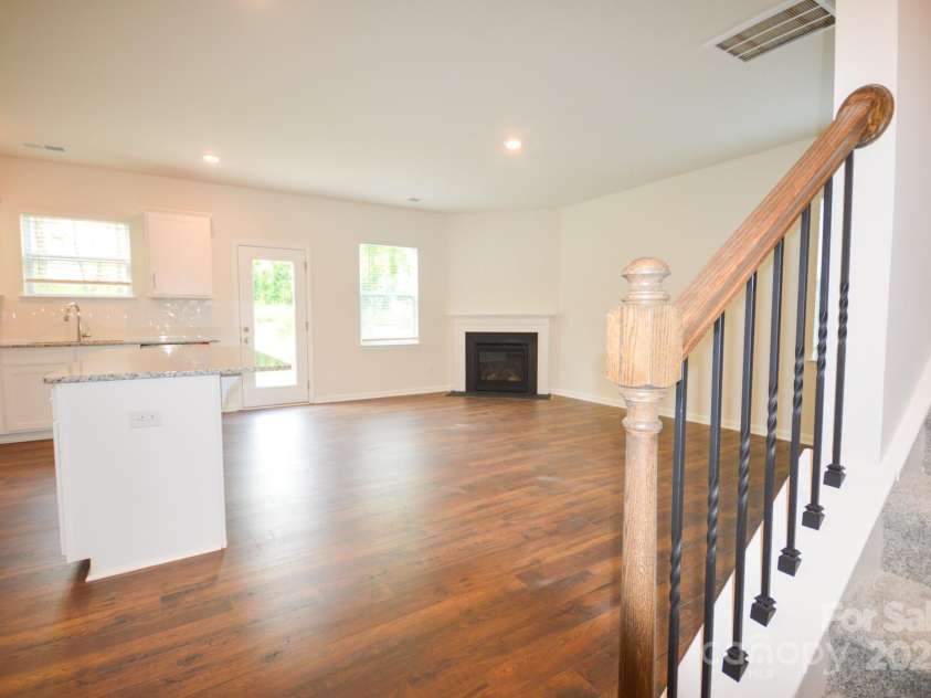175 Farmwood Trail, Waynesville, NC 28786.  MLS# CAR4148467, YatesRealty ID 13278. 