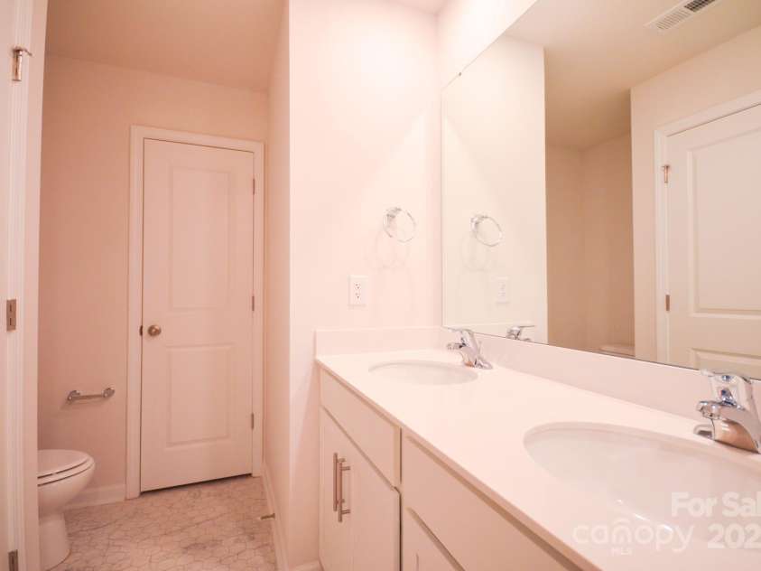 175 Farmwood Trail, Waynesville, NC 28786.  MLS# CAR4148467, YatesRealty ID 13278. 