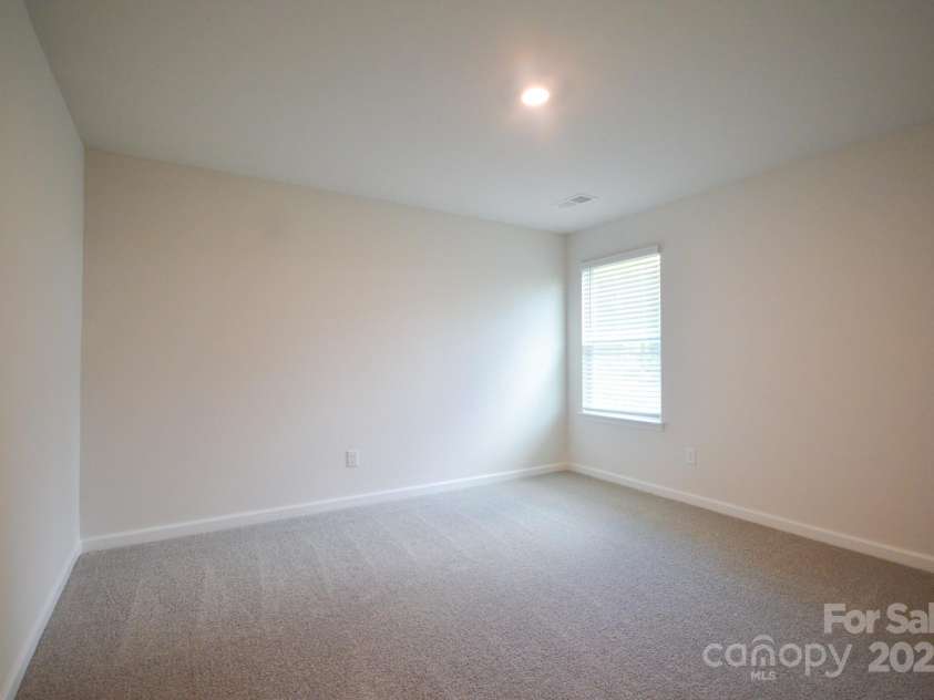 175 Farmwood Trail, Waynesville, NC 28786.  MLS# CAR4148467, YatesRealty ID 13278. 
