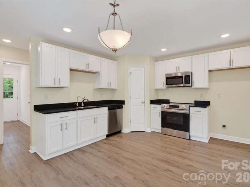 554 Claymon Road, Oakboro, NC 28129.  MLS# CAR4367584, YatesRealty ID 13278. 