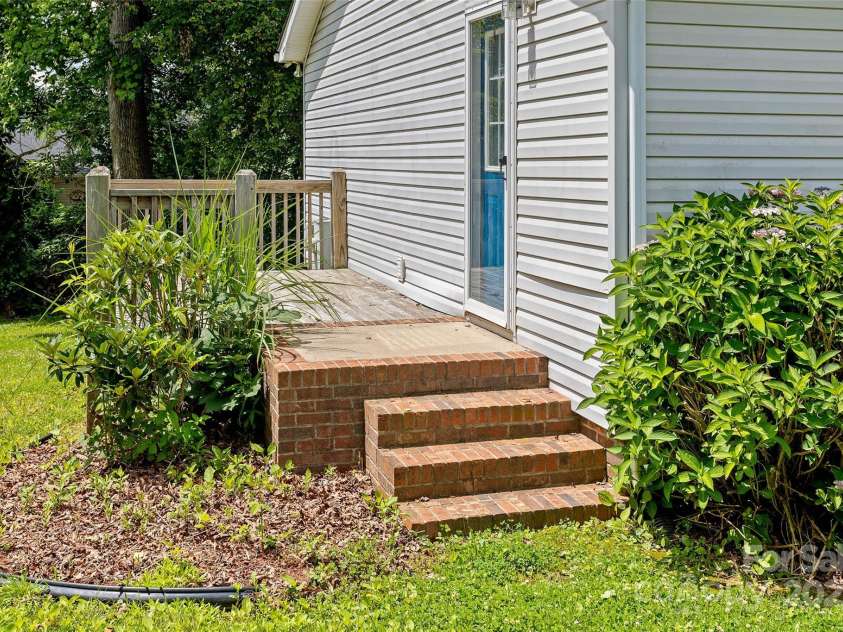 56 Founders Way, Arden, NC 28704.  MLS# CAR4272865, YatesRealty ID 13279. 