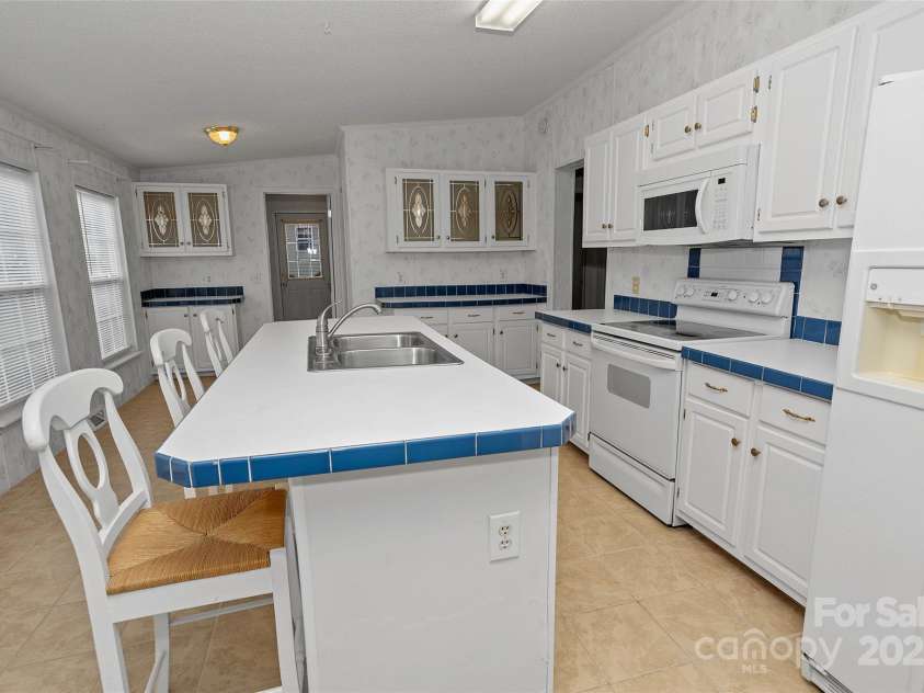 56 Founders Way, Arden, NC 28704.  MLS# CAR4272865, YatesRealty ID 13279. 