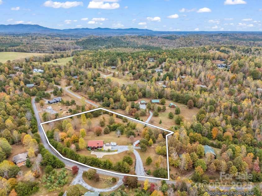 653 Moonlight Pass, Union Mills, NC 28167.  MLS# CAR4317464, YatesRealty ID 13280. 