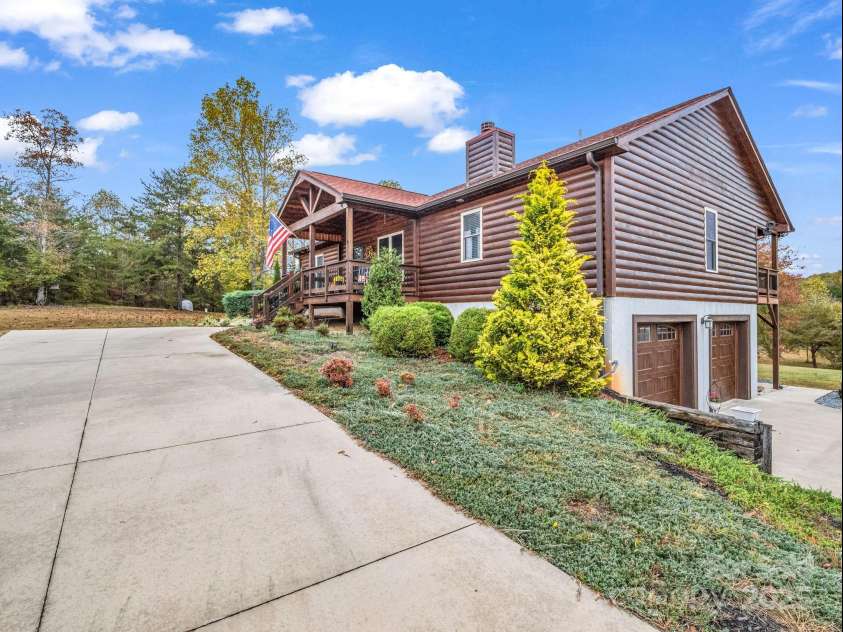 653 Moonlight Pass, Union Mills, NC 28167.  MLS# CAR4317464, YatesRealty ID 13280. 