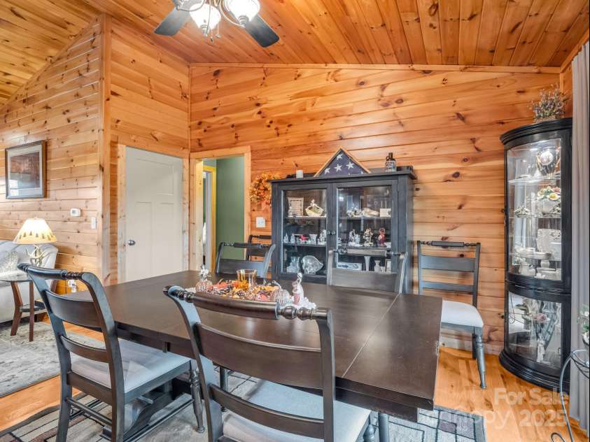 653 Moonlight Pass, Union Mills, NC 28167.  MLS# CAR4317464, YatesRealty ID 13280. Dining Area