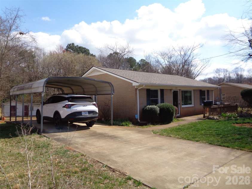 529 Harmon Street, Forest City, NC 28043.  MLS# CAR4353994, YatesRealty ID 13281. 