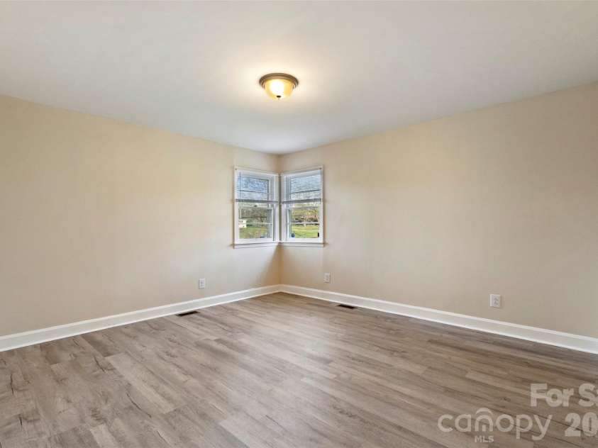 4432 Highway 27 Highway, Iron Station, NC 28080.  MLS# CAR4356277, YatesRealty ID 13282. 