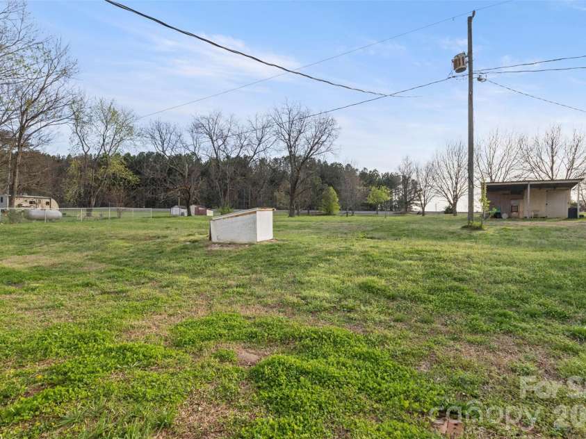 4432 Highway 27 Highway, Iron Station, NC 28080.  MLS# CAR4356277, YatesRealty ID 13282. 