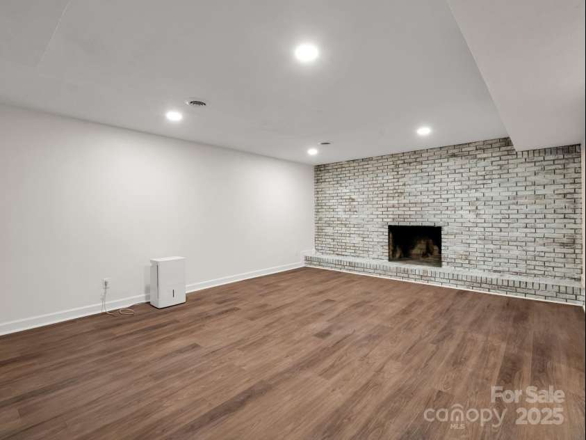 30 Patti Drive, Fletcher, NC 28732.  MLS# CAR4296193, YatesRealty ID 13283. 