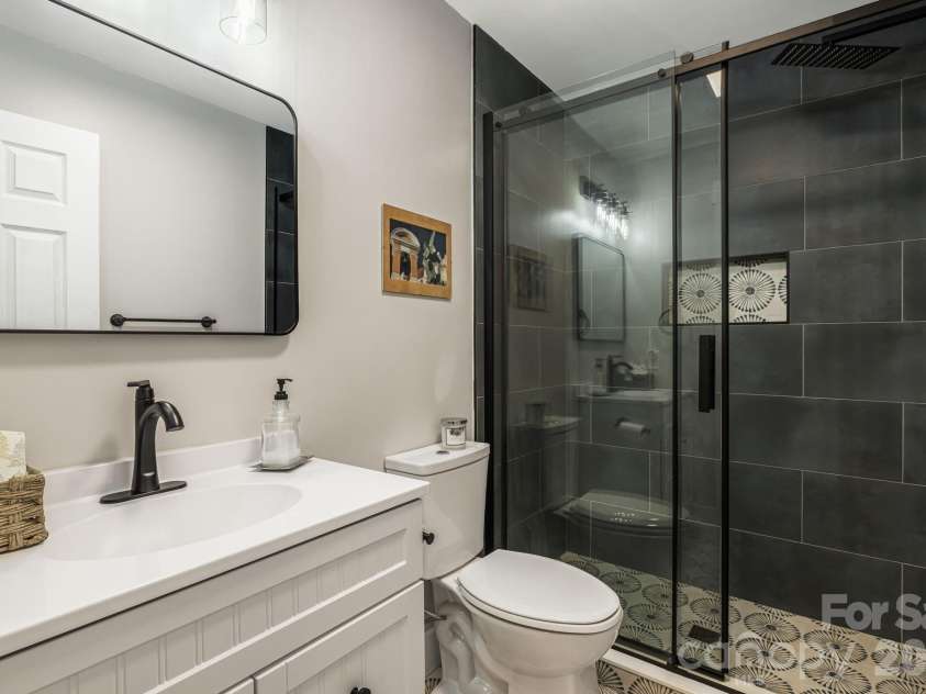 1590 Bruce Road, Mars Hill, NC 28754.  MLS# CAR4340824, YatesRealty ID 13285. Newly Updated Hall Bathroom