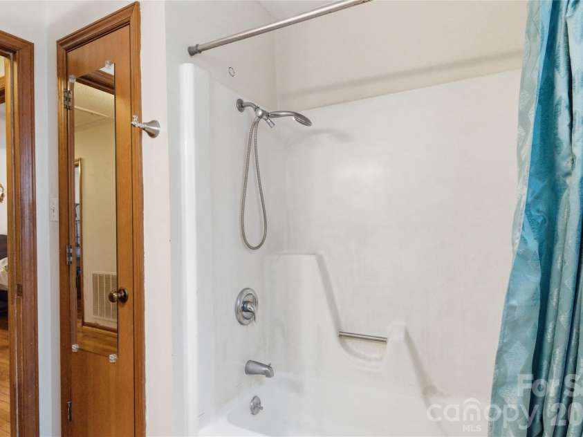 854 Idlewild Drive, Rock Hill, SC 29732.  MLS# CAR4364631, YatesRealty ID 13286. 