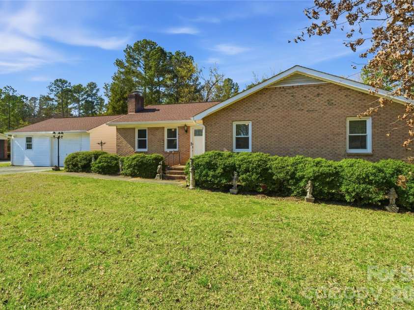 854 Idlewild Drive, Rock Hill, SC 29732.  MLS# CAR4364631, YatesRealty ID 13286. 