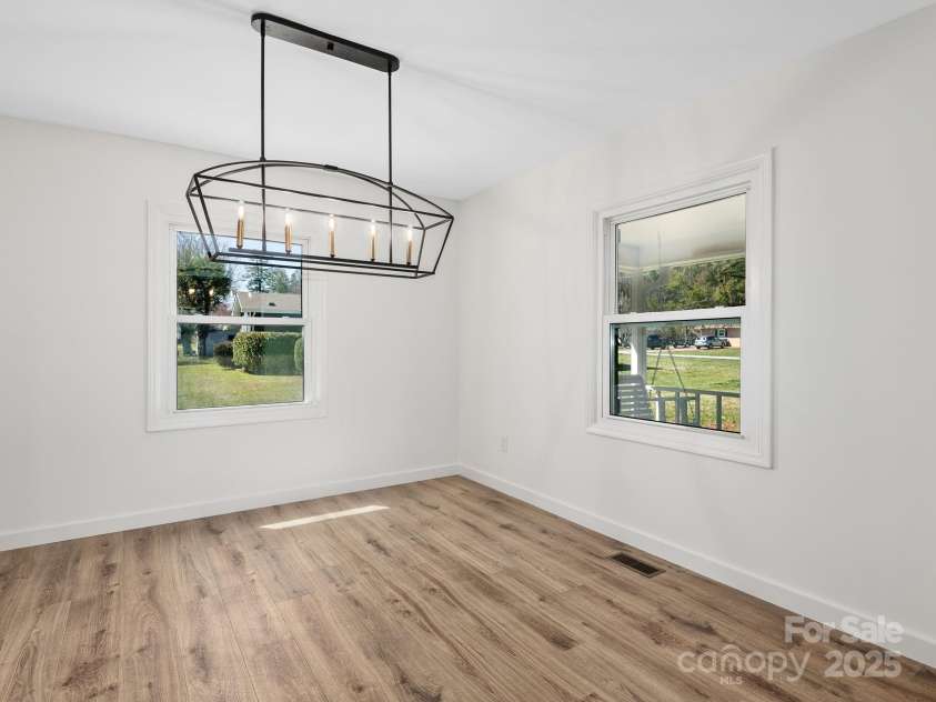 29 Timothy Lane, Waynesville, NC 28786.  MLS# CAR4235315, YatesRealty ID 13287. 