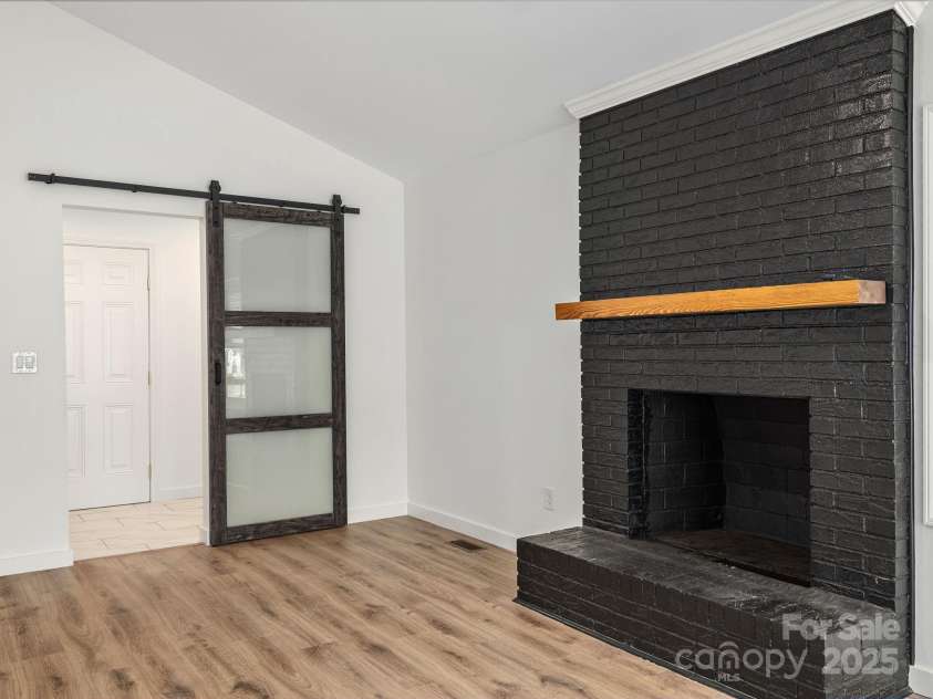 29 Timothy Lane, Waynesville, NC 28786.  MLS# CAR4235315, YatesRealty ID 13287. 