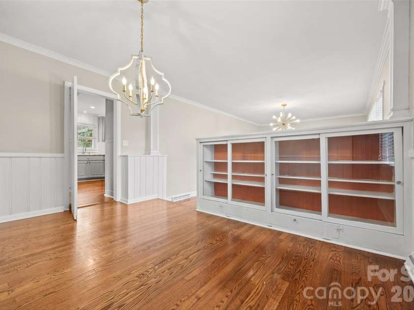 946 Scotch Drive, Gastonia, NC 28054.  MLS# CAR4349034, YatesRealty ID 13287. 