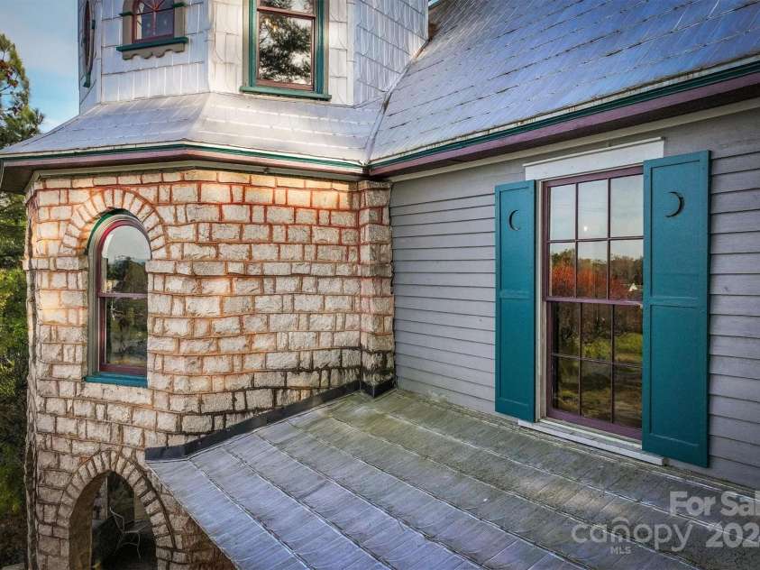 53 Hennessee Street, Morganton, NC 28655.  MLS# CAR4123414, YatesRealty ID 1329. 