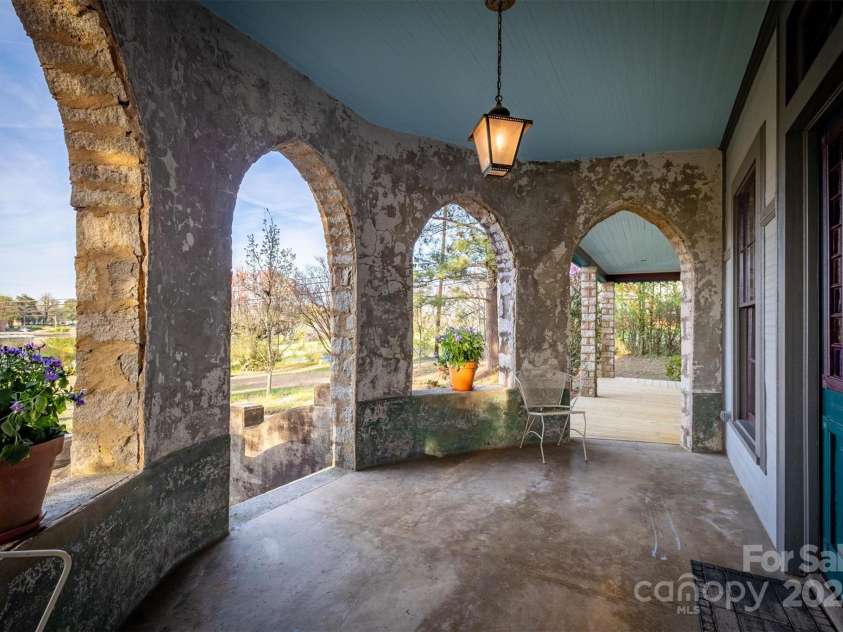 53 Hennessee Street, Morganton, NC 28655.  MLS# CAR4123414, YatesRealty ID 1329. 