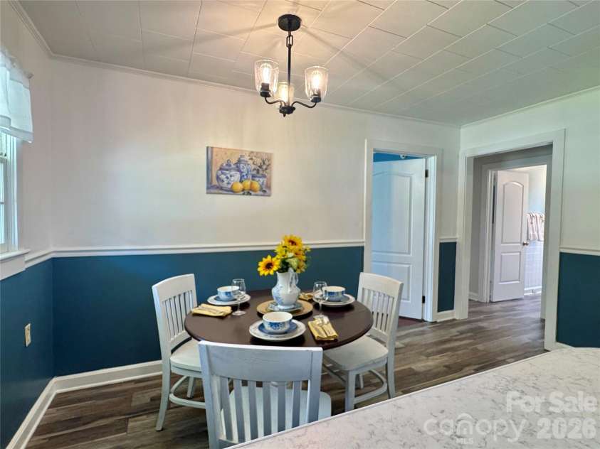 848 Meadowood Drive, Lenoir, NC 28645.  MLS# CAR4360747, YatesRealty ID 13290. 