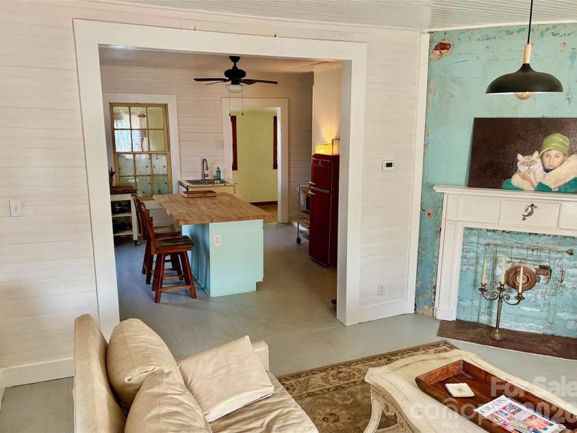 1203 Old Union Road, Lockhart, SC 29364.  MLS# CAR4352849, YatesRealty ID 13295. 