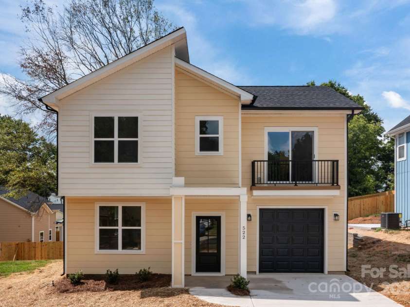 522 Herms Avenue, Mount Holly, NC 28120.  MLS# CAR4255119, YatesRealty ID 13295. 
