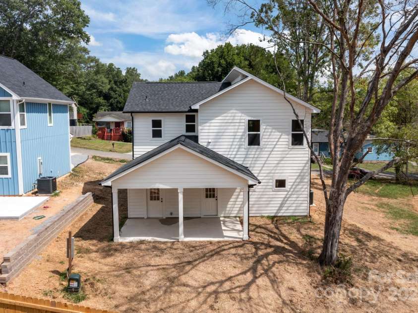 522 Herms Avenue, Mount Holly, NC 28120.  MLS# CAR4255119, YatesRealty ID 13295. 