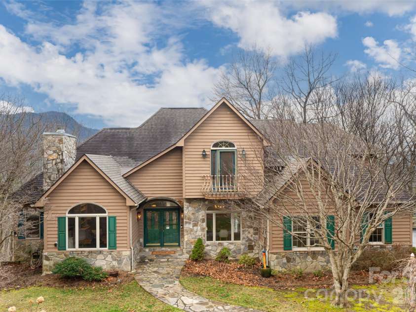 65 Timber Park Drive, Black Mountain, NC 28711.  MLS# CAR4344889, YatesRealty ID 13296. 