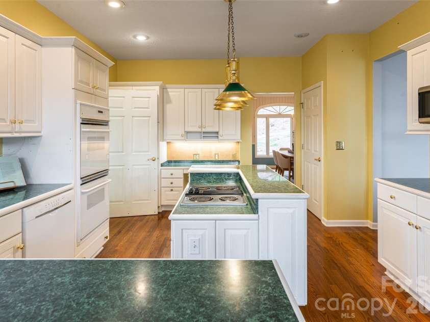 65 Timber Park Drive, Black Mountain, NC 28711.  MLS# CAR4344889, YatesRealty ID 13296. 