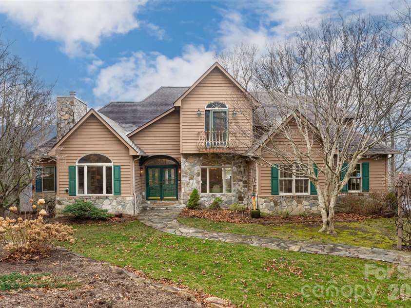 65 Timber Park Drive, Black Mountain, NC 28711.  MLS# CAR4344889, YatesRealty ID 13296. Beautifully landscaped 