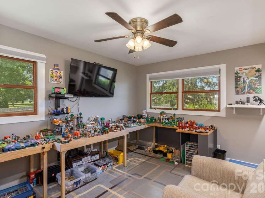 16 School House Road, Mills River, NC 28759.  MLS# CAR4355254, YatesRealty ID 13297. 