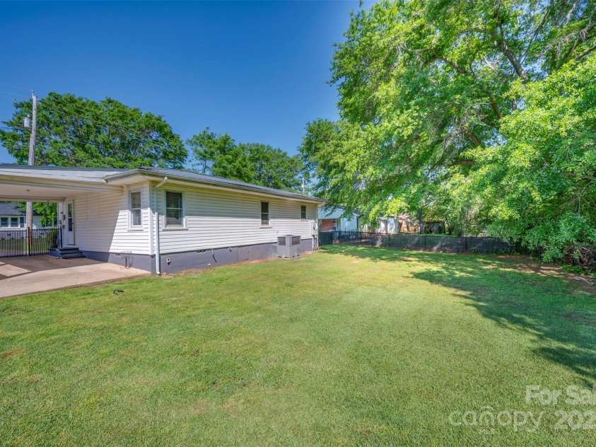 138 Hardin Road, Forest City, NC 28043.  MLS# CAR4253084, YatesRealty ID 13298. 